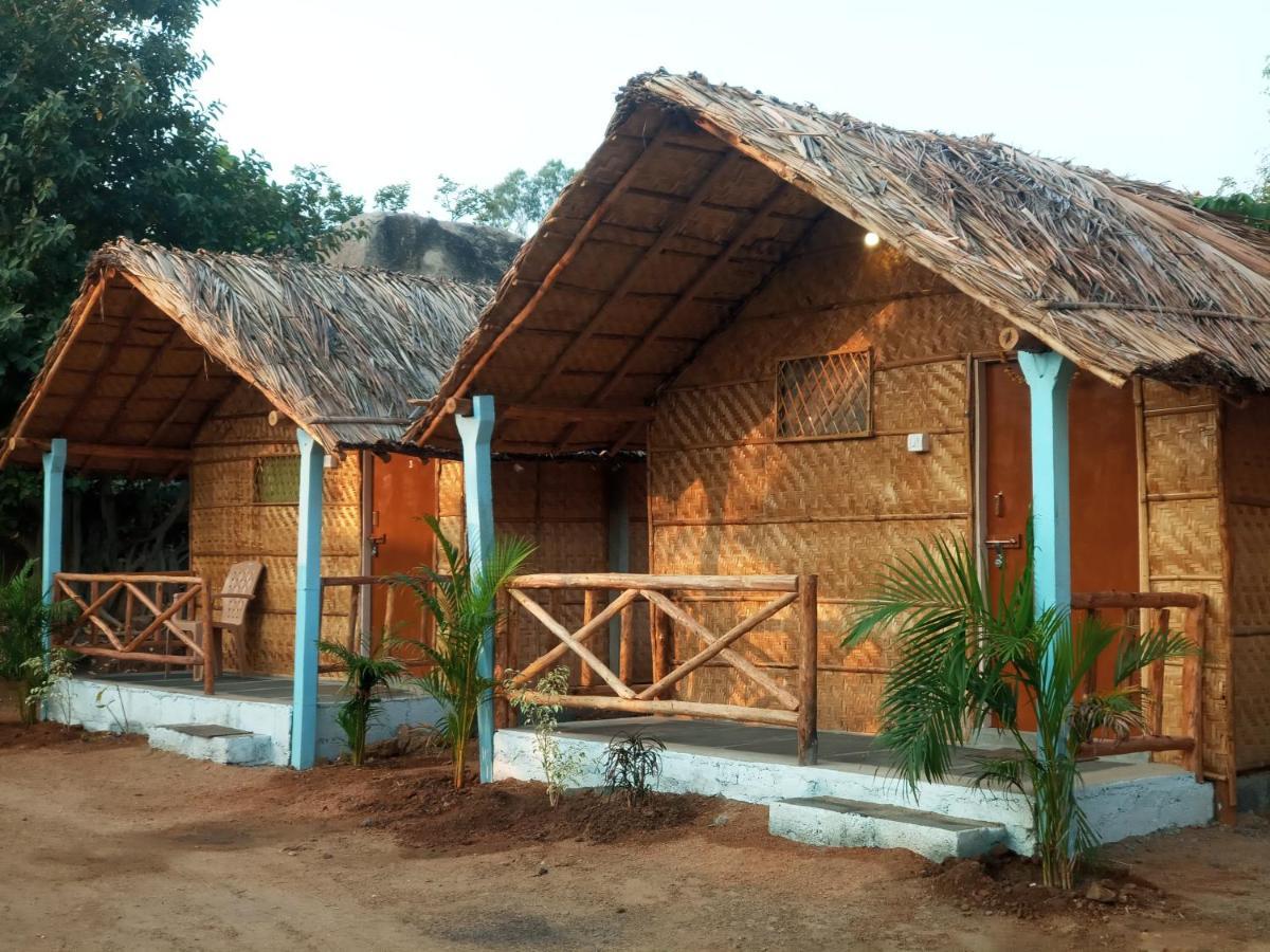 Hampi Nature Cottage Exterior foto
